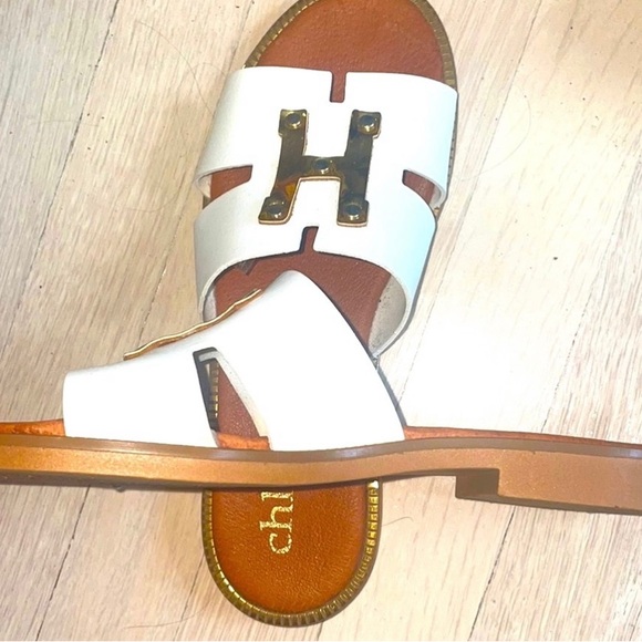 Sandals - Picture 4 of 6